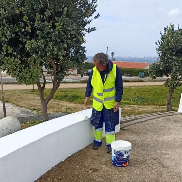 Pintura de muros jardim p&uacute;blico